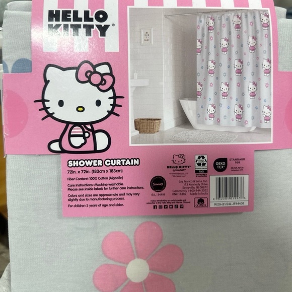 Hello Kitty spring shower curtain BNWT VHTF RARE LIMITED EDITION - Picture 3 of 4